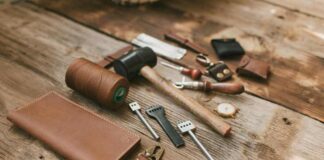 How to Choose the Right Tool for Creating Sharp, Detailed Lines in Your Art A Leather Wallet and Tools for Leather Crafting